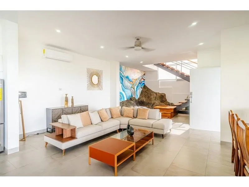 4 Bed Single Family Homes For Sale in Playas Del Coco, photo 14