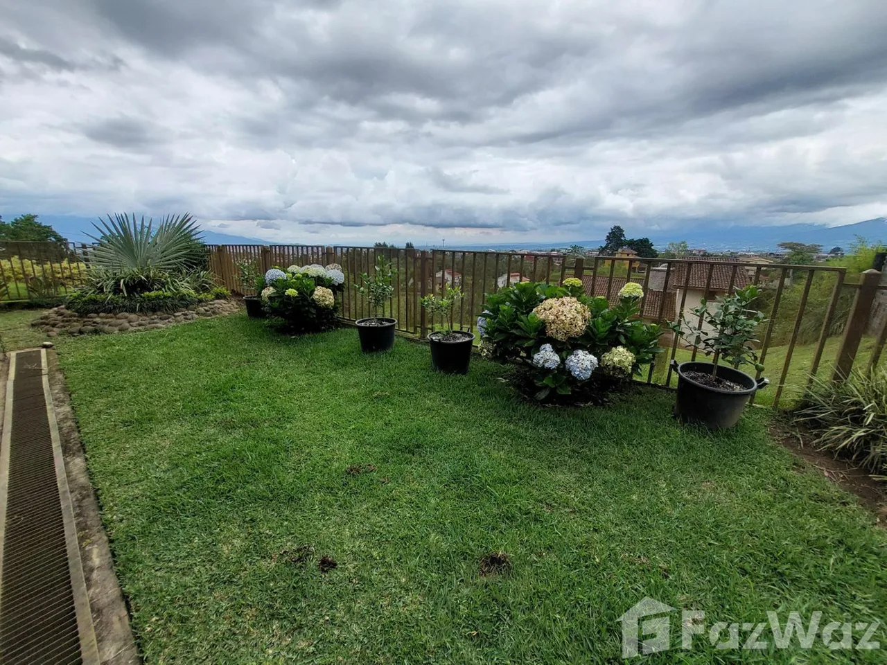 4 Bedroom House for Sale in Goicoechea, San Jose for $450,000, photo 9