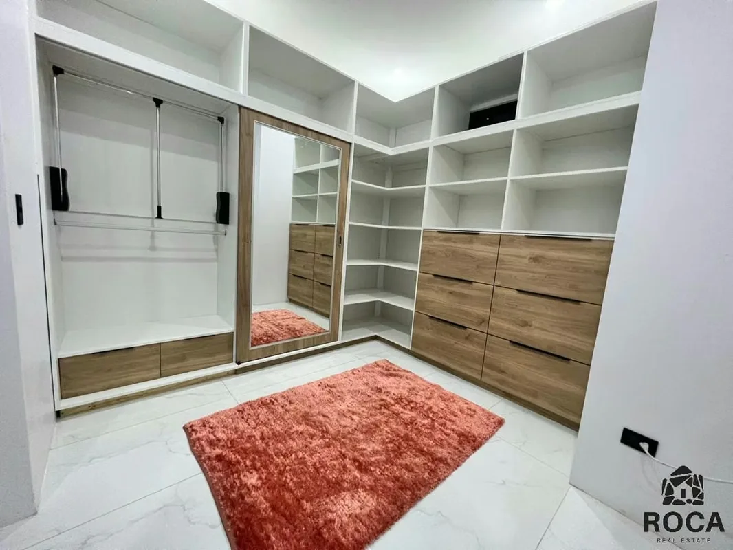 Luxury Home For Sale in Miravalles PZ, photo 7