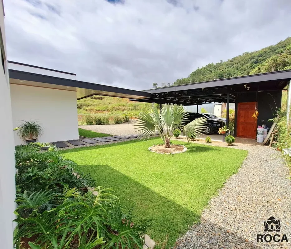 Luxury Home For Sale in Miravalles PZ, photo 9
