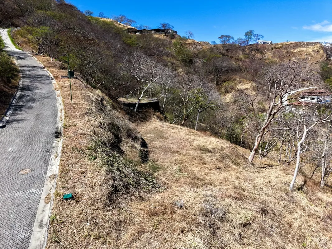 Located within the prestigious Coco Bay residential community in Playas del Coco, this expansive lot represents an exceptional opportunity to develop a high-end residence or an ..., photo 6