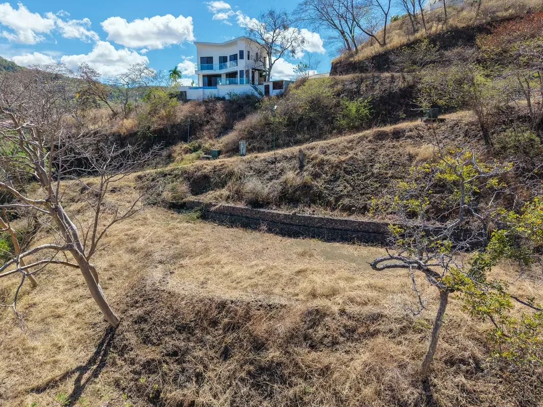 Located within the prestigious Coco Bay residential community in Playas del Coco, this expansive lot represents an exceptional opportunity to develop a high-end residence or an ..., photo 9