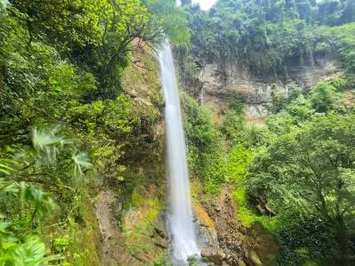 CASCADA ELYSIANA – ECO-RETIRO CON UNA CASCADA ENORME, photo 2