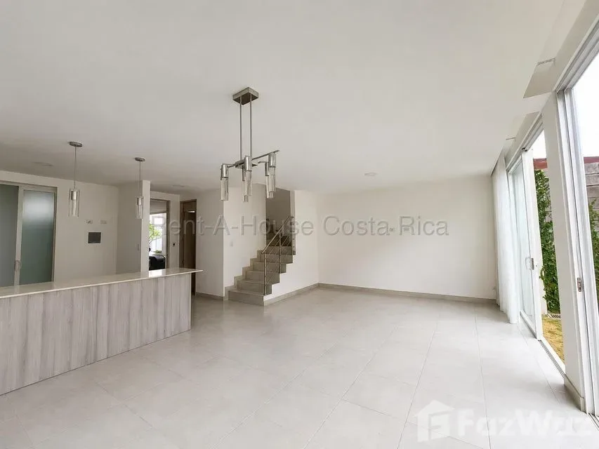27-225 | Casa en Alquiler | Belén, Heredia, photo 2