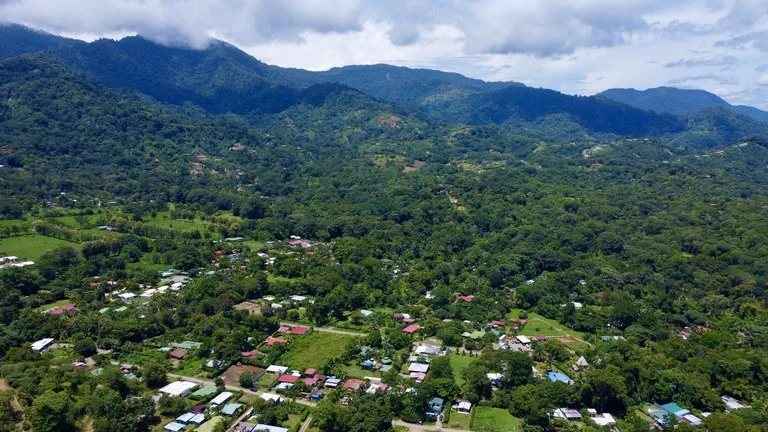 Build-Ready Lot in Ojochal’s Calle Cacique | Easy Access & Stunning Mountain Views, photo 8