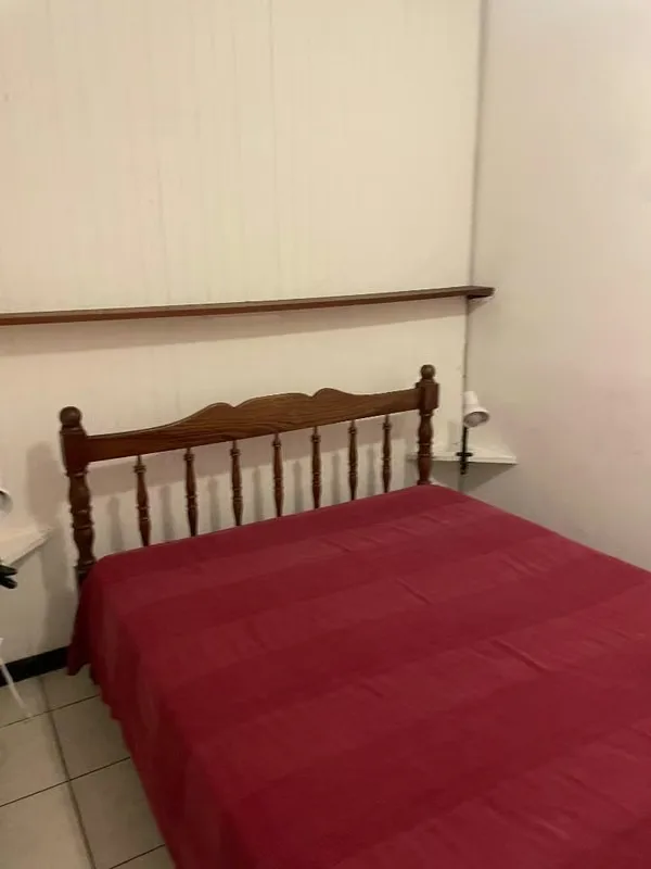 Small Furniture apartament. 1 bedroom, 1 bathroom, 1 kitchen, 1 sofa and 1 table, 1 washing machine, 1 refrigerador, 1 stove. 1 qween sizes bed., photo 3