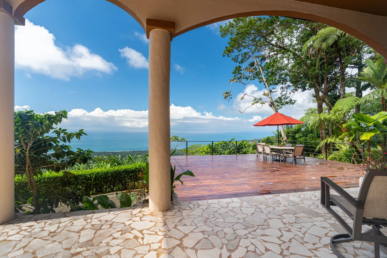 PROPERTY WITH AMAZING WHALE TAIL VIEW 3 BEDROOM HOME, IN UVITA – 1.58 ACRES, photo 22