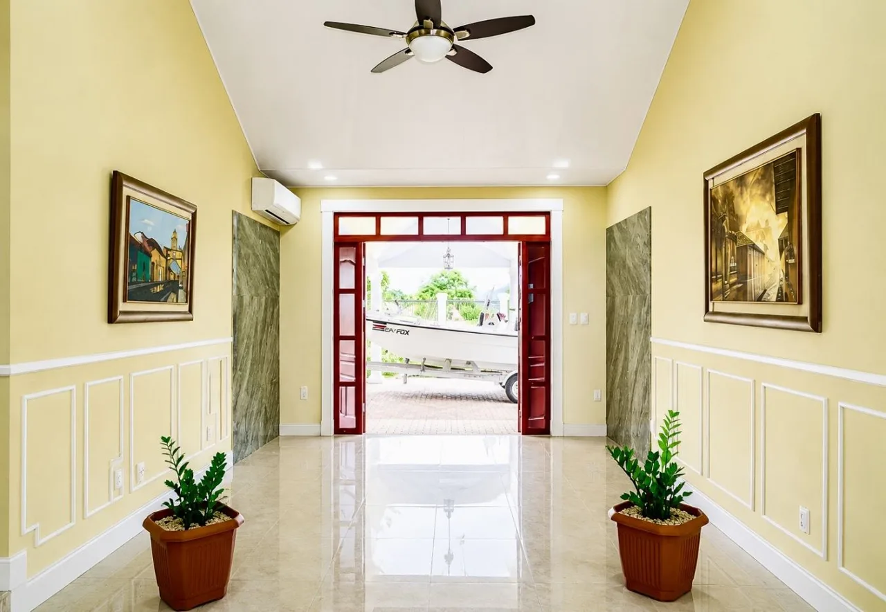 Elegant Modern Lake-Access Estate in Costa Rica’s Lake Arenal Region, photo 7