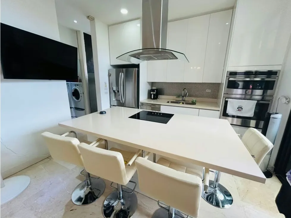 Ubicada en una de las zonas más exclusivas y convenientes de Lindora, esta hermosa residencia de un solo nivel combina comodidad, ..., photo 4