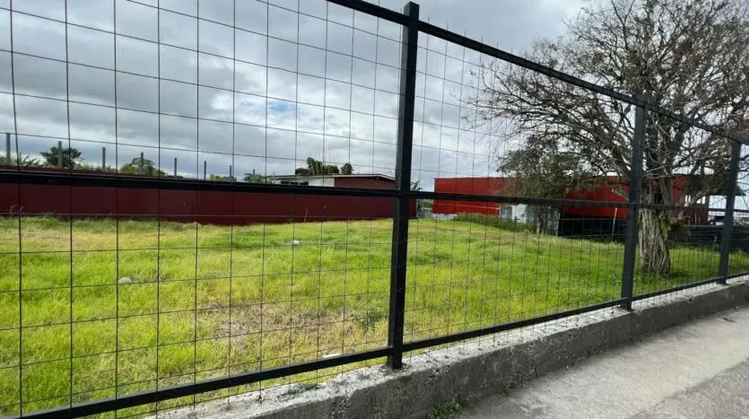 Prime Corner Lot for Sale - GREAT OPPORTUNITY, photo 2