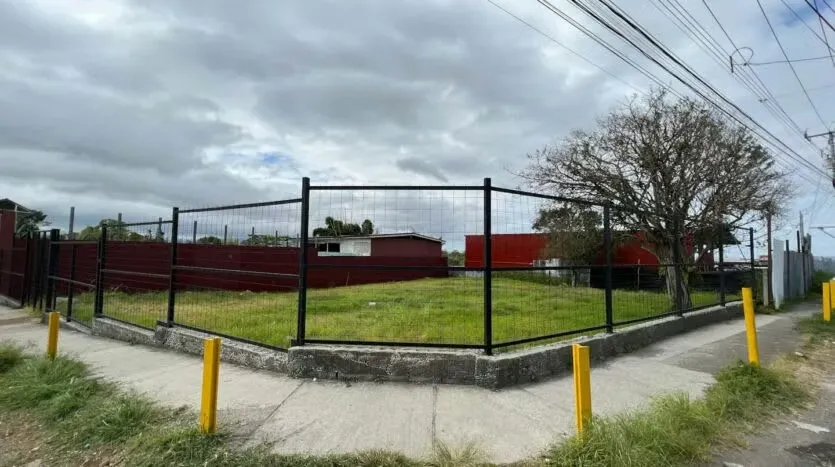 Prime Corner Lot for Sale - GREAT OPPORTUNITY, photo 6