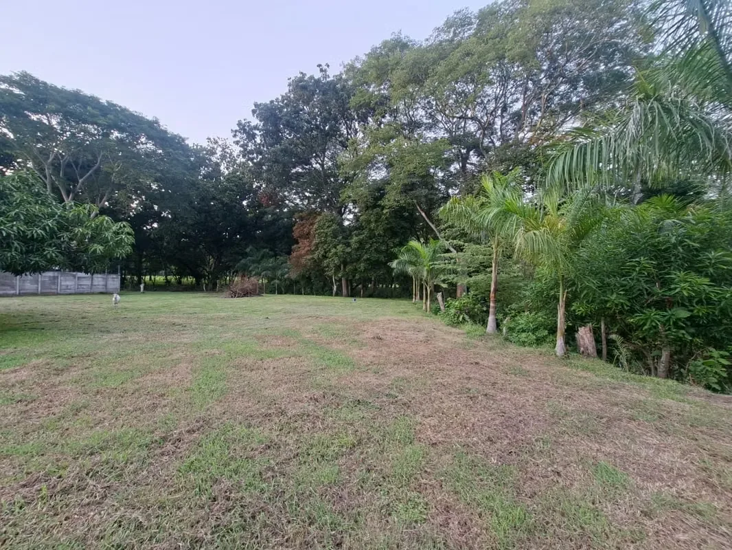 Lot for sale of 2,894 m ², located in Puerto Caldera, Puntarenas, ideal to develop: