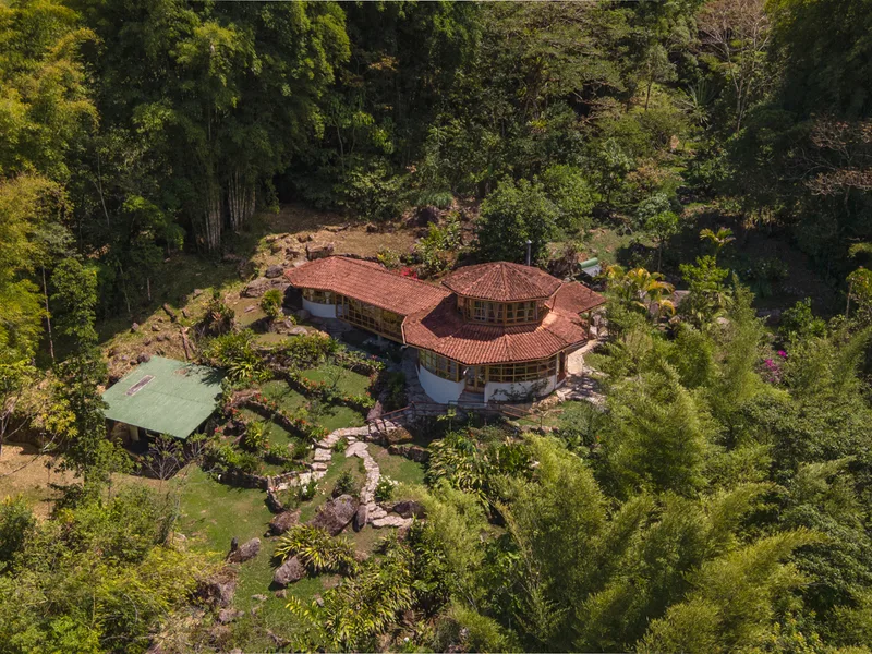 24 Bed Hotel / Leisure For Sale in Perez Zeledon, photo 12