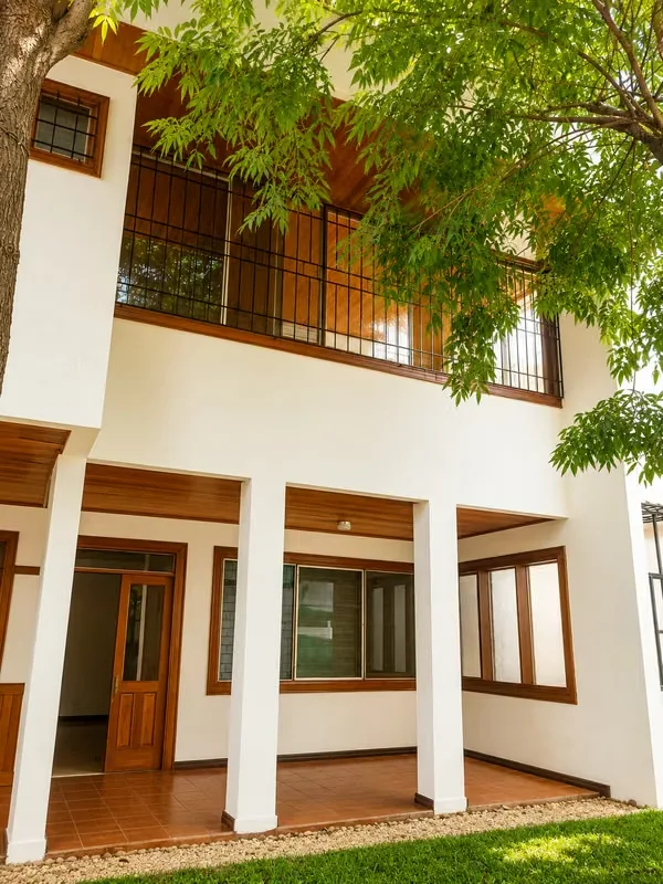 HOUSE FOR RENT IN CURRIDABAT | PLAZA DEL SOL | 4 BED. | 550 m² | $2,100