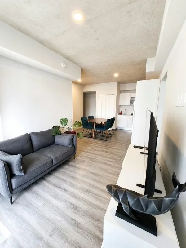 Este hermoso apartamento totalmente amueblado, ubicado en Sabana Sur, ofrece la combinación perfecta de comodidad, ..., photo 3