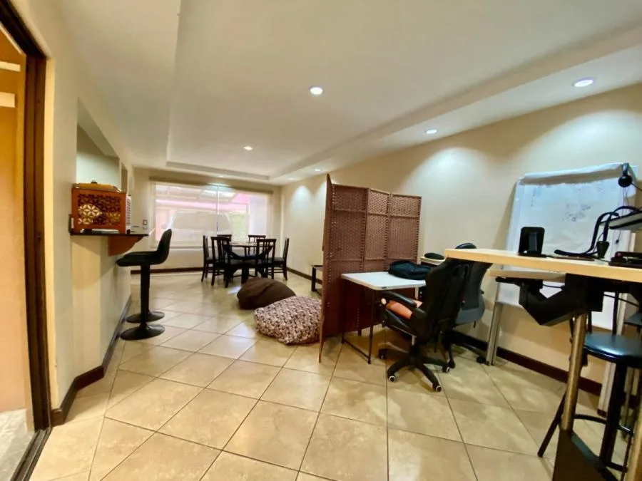 Venta de Casa en Santa Ana, San José. RAH 25-31 PRECIO REBAJADO - Venta en Santa Ana, photo 8