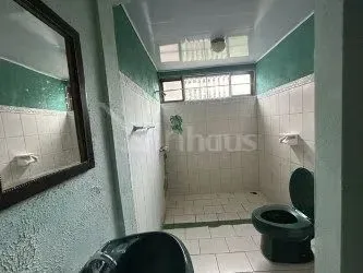 Casa en alquiler en Ayarco, ubicada en residencial sobre calle secundaria. Esta casa cuenta con espacio para 4 vehiculos, dos bajo techo y dos frente a la casa. Cuenta con espacios ..., photo 12