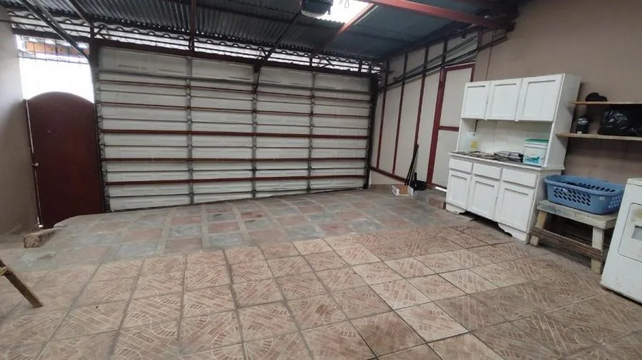 Casa Amplia en Venta en Urbanización San Jose, Curridabat  - Venta en Curridabat, photo 15