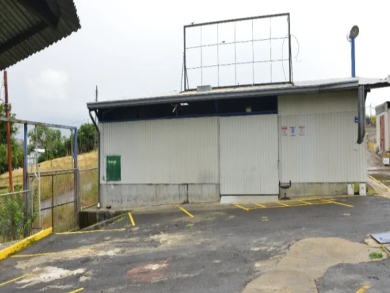 Commercial For Sale in Belen, photo 15