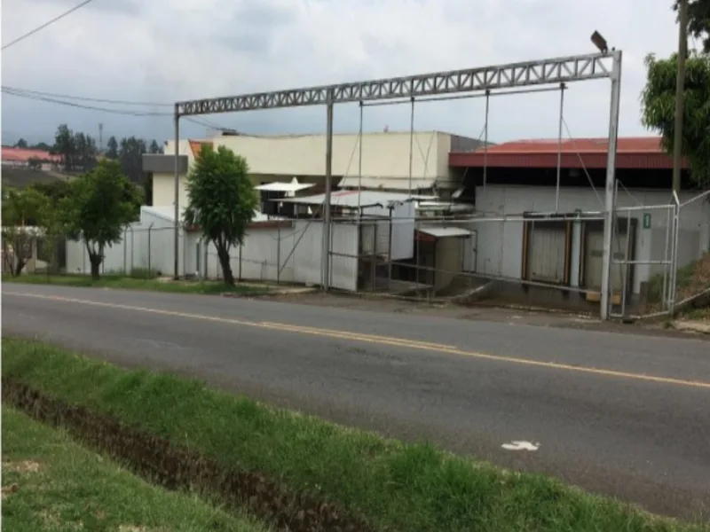 Commercial For Sale in Belen, photo 10