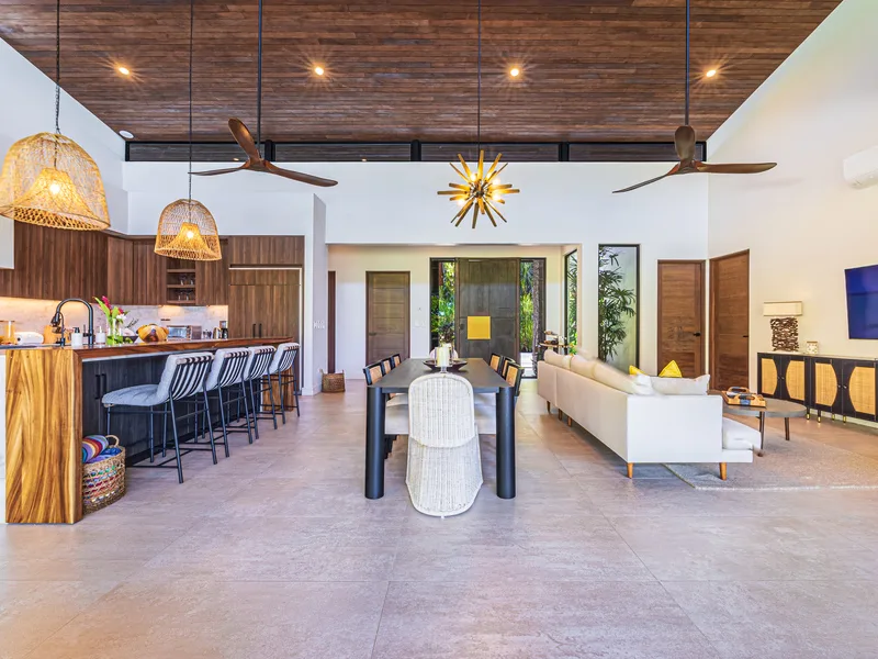 4 Bed Single Family Homes For Sale in Uvita, photo 11