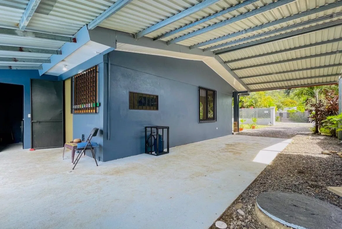 PROPERTY WITH TWO BEDROOMS AND POOL IN BAHIA BALLENA CENTER – 0.12 ACRES, photo 12