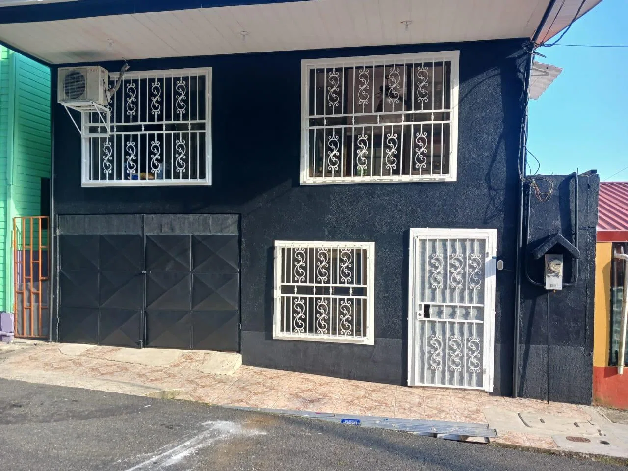 Tropical Gem in Downtown Golfito! Modern Comfort in Pueblo Civil - REMAX Jungle Properties | Pavones Golfito Real Estate