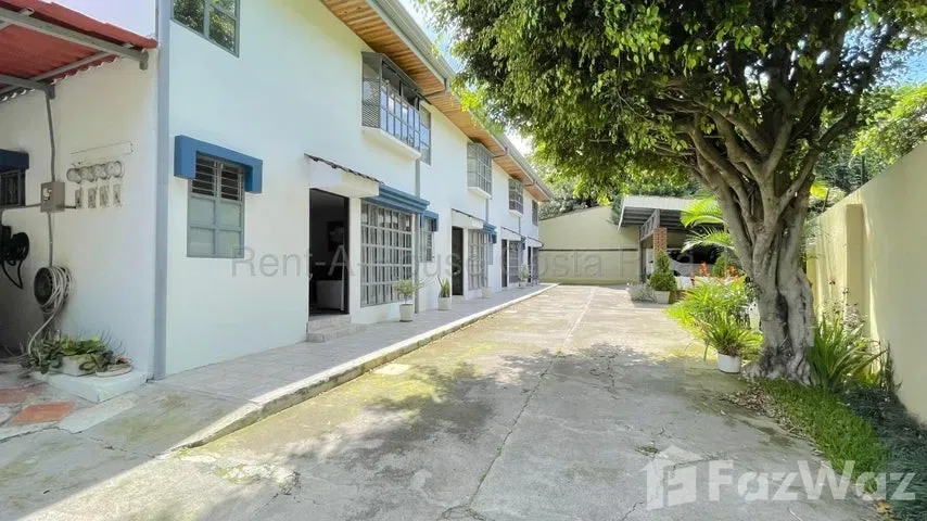 2 Bedroom Apartment for Sale at Goicochea for $490,000, photo 13