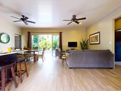 Villa Luma, una villa moderna de 3 dormitorios con piscina privada en el corazón de Uvita., photo 6
