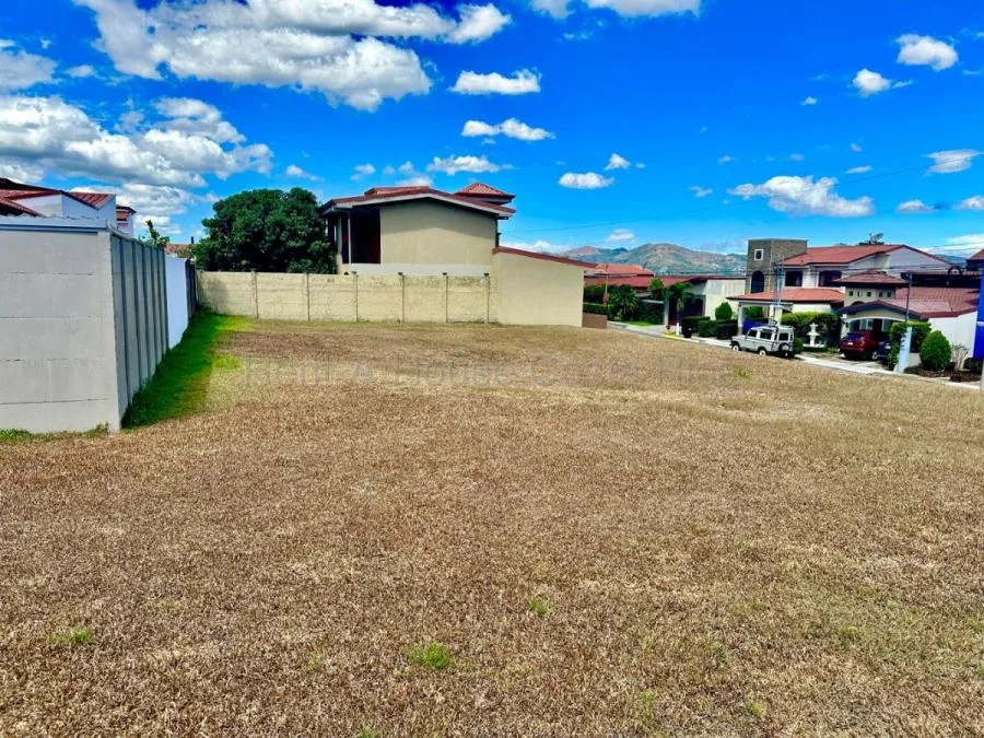 PEQUEÑA FINCA ESCONDIDA DE 1 HECTÁREA EN PÉREZ ZELEDÓN - Venta en Perez Zeledón, photo 11