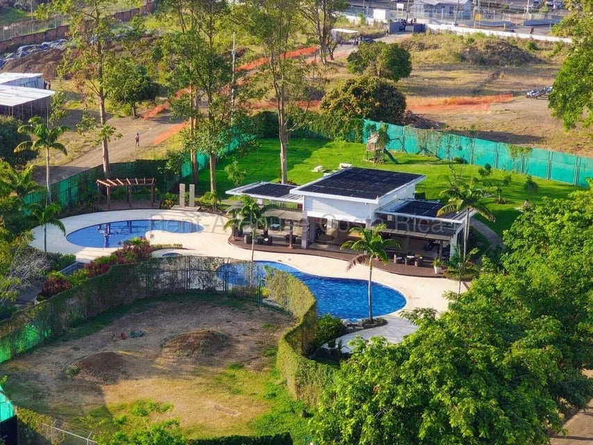 APARTAMENTO EN VENTA EN ULLOA DE HEREDIA - Venta en Heredia