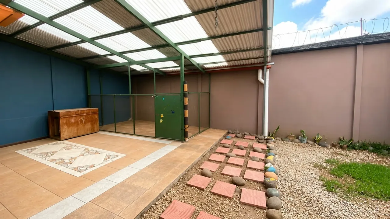 Casa en venta en Patarra de Desamparados, photo 13