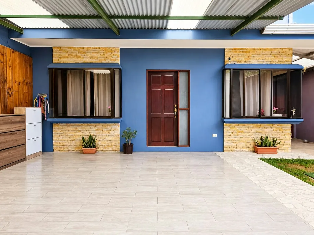 Casa en venta en Patarra de Desamparados, photo 3
