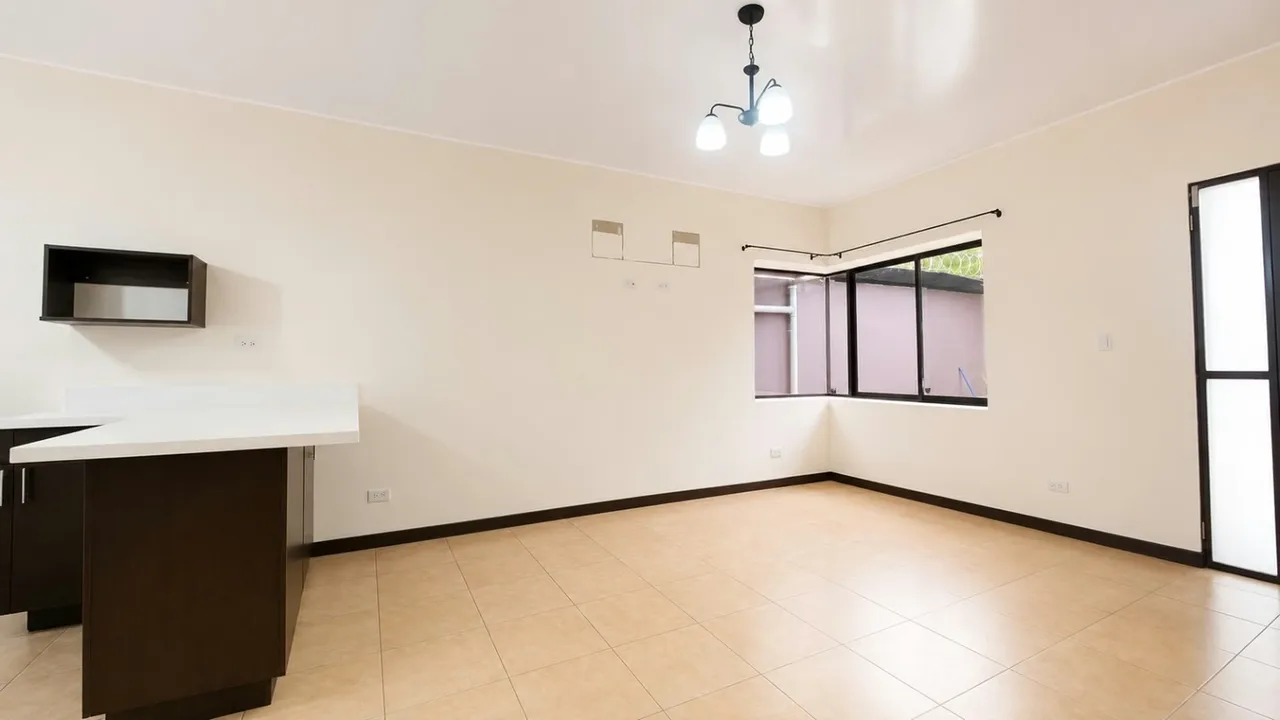 Casa en venta en Patarra de Desamparados, photo 8