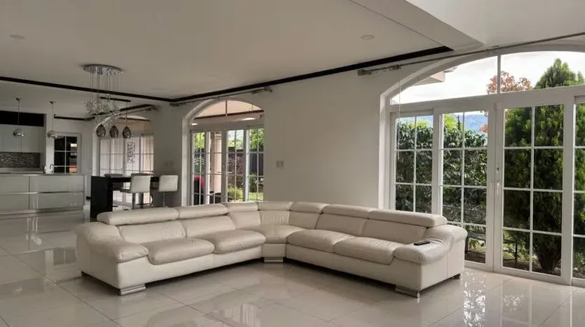 Spectacular House for Sale in Colinas de Montealegre, photo 10