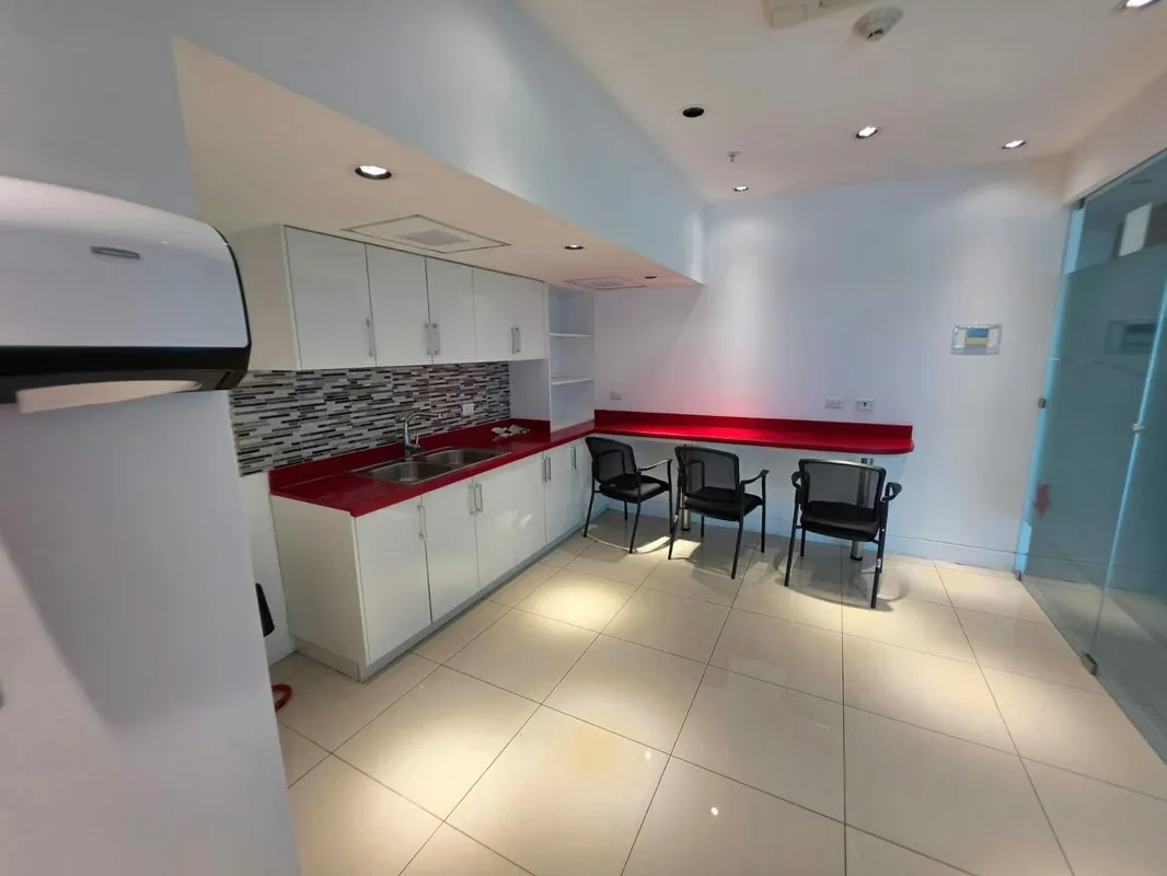 MA Asesoría Alquila Oficinas en edificio, San Pedro Montes de Oca, San José, photo 6