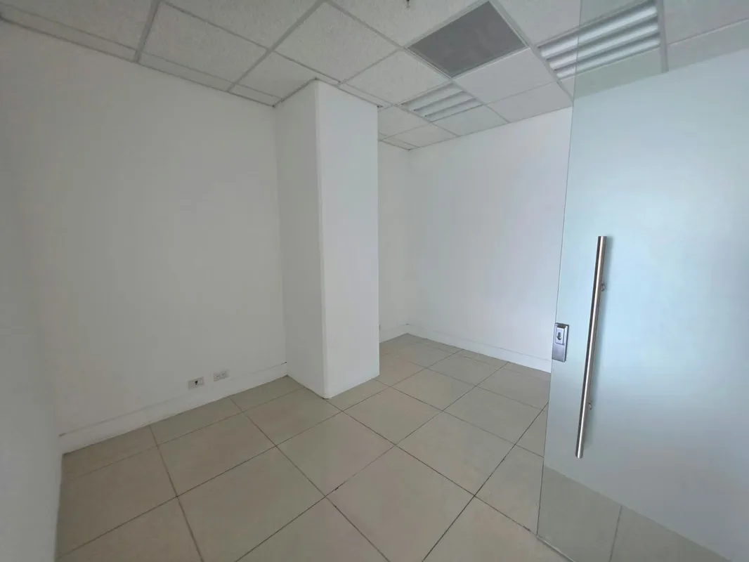MA Asesoría Alquila Oficinas en edificio, San Pedro Montes de Oca, San José, photo 9
