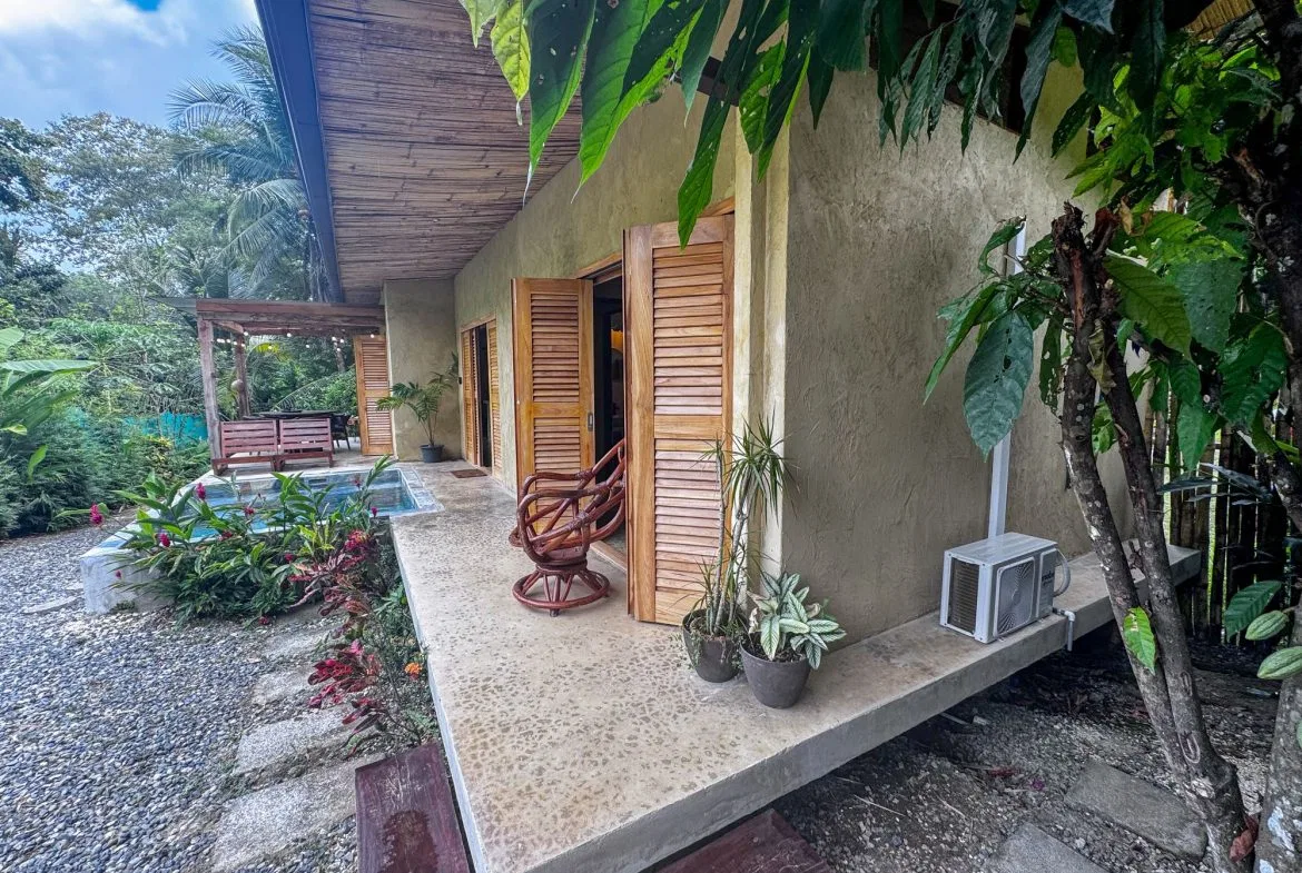 PROPERTY WITH TWO BEDROOMS HOME, IN PUNTA MALA – 0.08 ACRES, photo 12