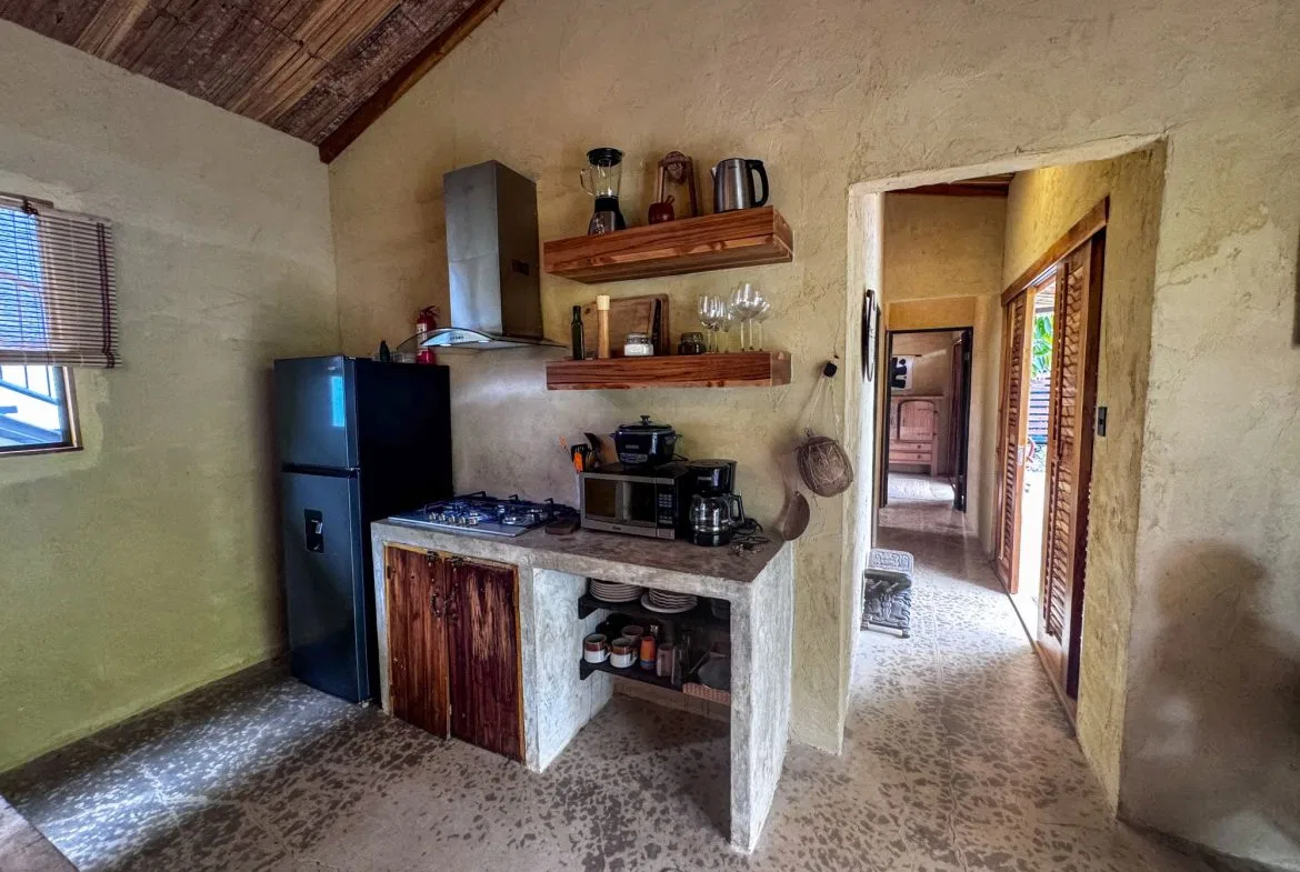 PROPERTY WITH TWO BEDROOMS HOME, IN PUNTA MALA – 0.08 ACRES, photo 18