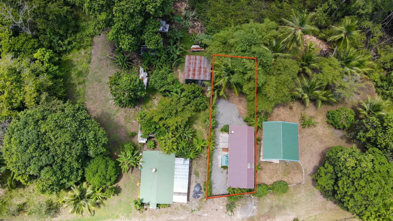 PROPERTY WITH TWO BEDROOMS HOME, IN PUNTA MALA – 0.08 ACRES, photo 3