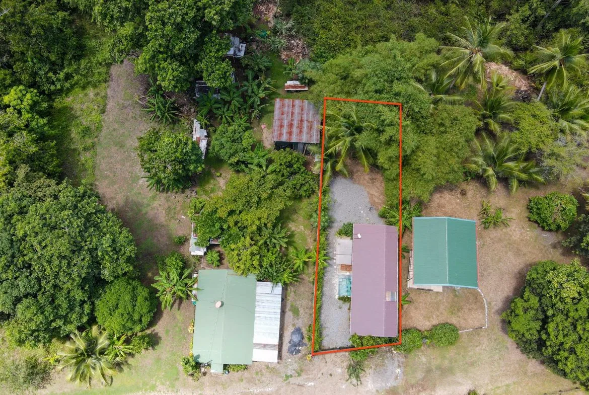 PROPERTY WITH TWO BEDROOMS HOME, IN PUNTA MALA – 0.08 ACRES, photo 4