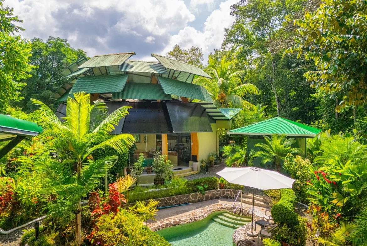 YABA CHIGUI PROPERTY WITH FIVE BEDROOMS, IN OJOCHAL – 0.59 ACRES, photo 2