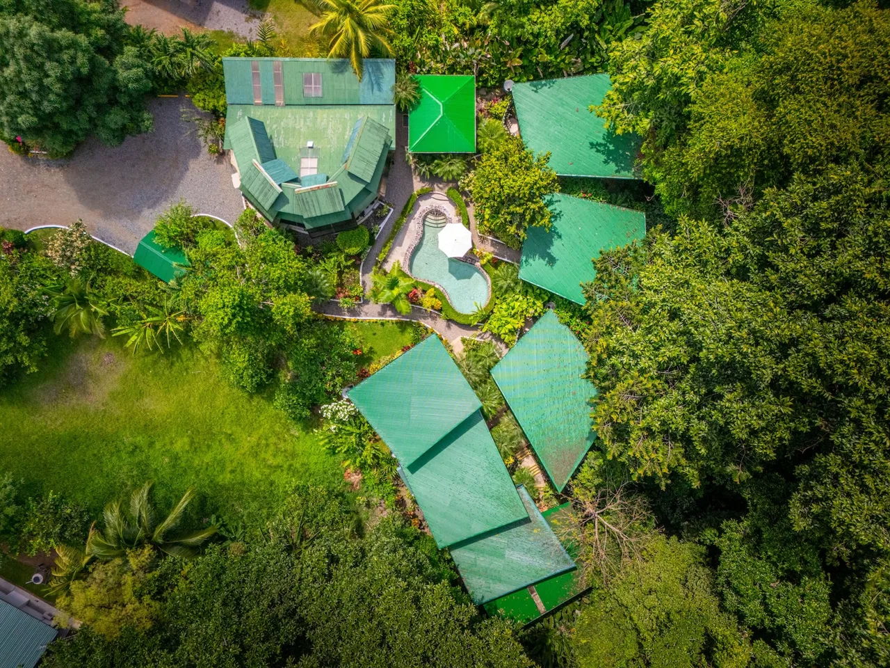 YABA CHIGUI PROPERTY WITH FIVE BEDROOMS, IN OJOCHAL – 0.59 ACRES, photo 3