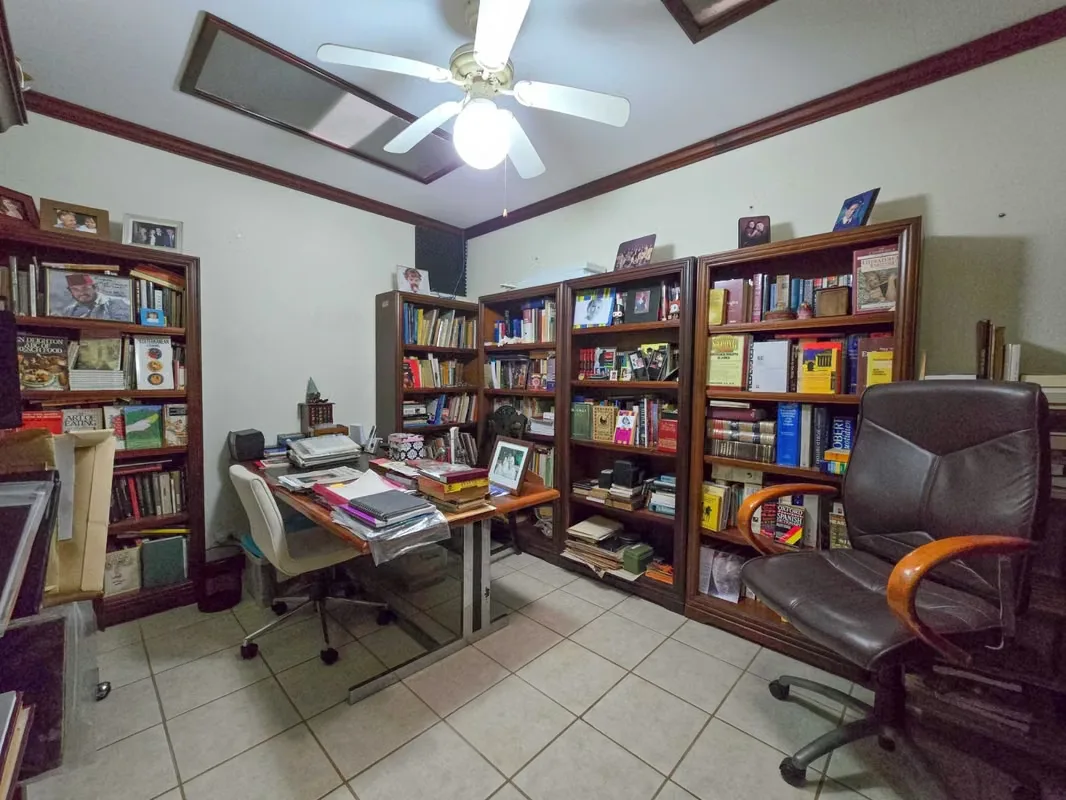 Hermosa y exclusiva propiedad situada en Piedades de Santa Ana, ideal para inversión, negocio o residencia familiar. Cuenta con 3 casas independientes de UNA SOLA PLANTA, amplios ..., photo 16