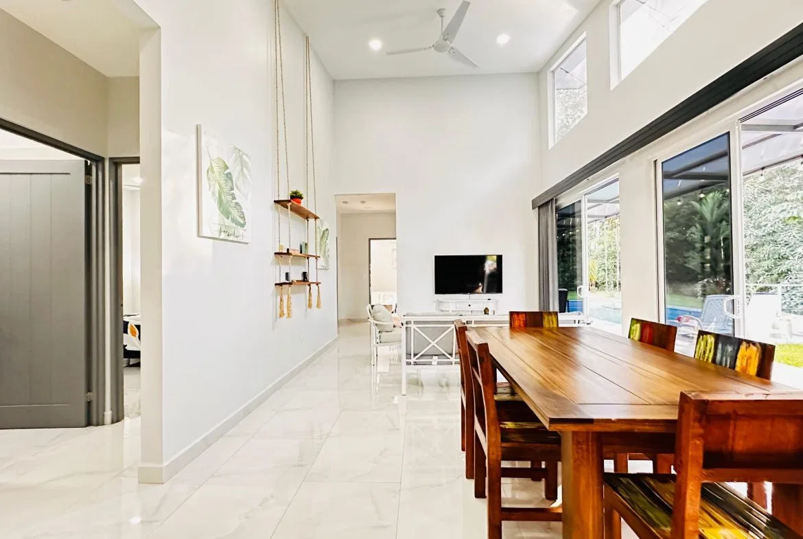 PROPERTY WITH 4 BEDROOM HOME AND POOL, IN UVITA CENTER – 1.25 ACRES, photo 20