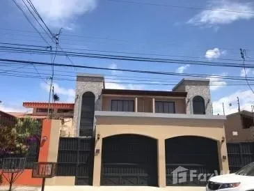 2 Bedroom Apartment for Sale at Great Opportunity for $210,000