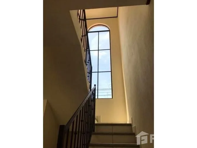 2 Bedroom Apartment for Sale at Great Opportunity for $210,000, photo 7