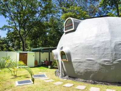 ¡Exclusiva casa domo de 2 dormitorios con piscina, a poca distancia de la playa!, photo 8