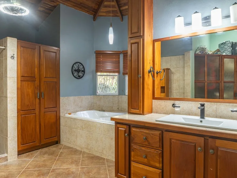 2 Bed Single Family Homes For Sale in Samara, photo 4