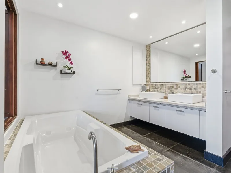 3 Bed Condo For Sale in Tamarindo, photo 12